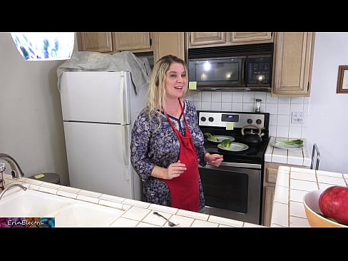❤️ Stepmom milking him in the kitchen before his date ❤️ Fucking at porn en-us.tuberxxx.ru ❌️❤